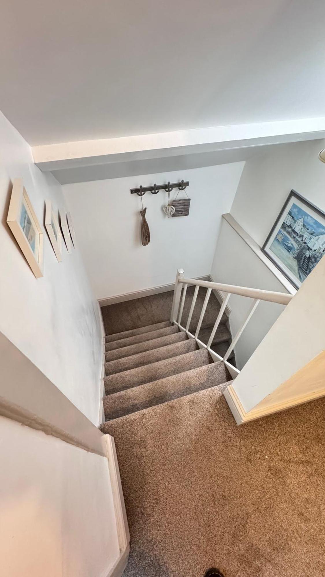 Nancie'S Place - Dartmouth Town Center With Private Parking - A Traditional Georgian Private Duplex Apartment - Beautifully Refurbished - Two Bedrooms, Bathroom, Kitchen And Lounge Diner Екстер'єр фото