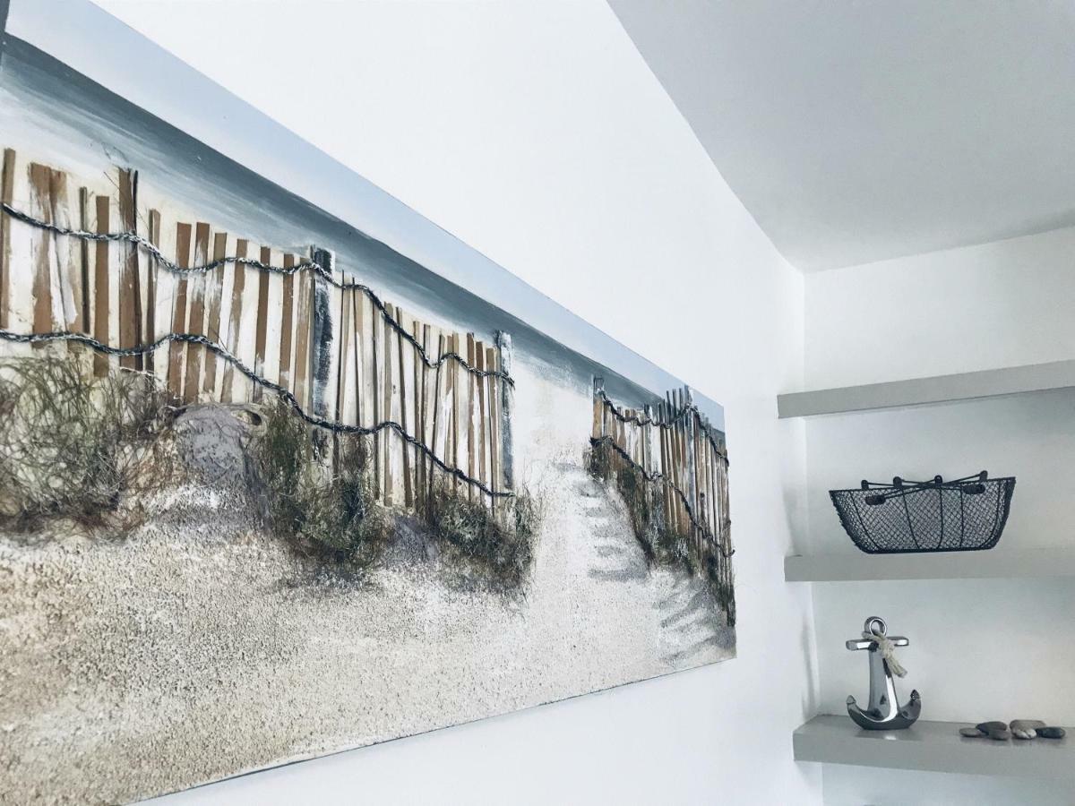 Nancie'S Place - Dartmouth Town Center With Private Parking - A Traditional Georgian Private Duplex Apartment - Beautifully Refurbished - Two Bedrooms, Bathroom, Kitchen And Lounge Diner Екстер'єр фото